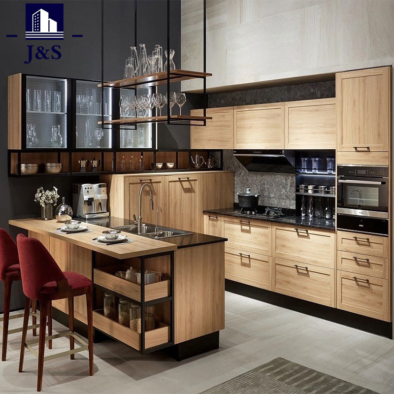 Characteristics of a countryside style kitchen
