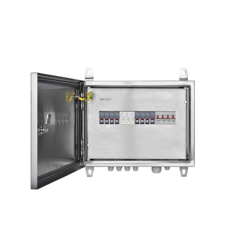 Understanding the Role of a Combiner Box in Solar Energy Systems