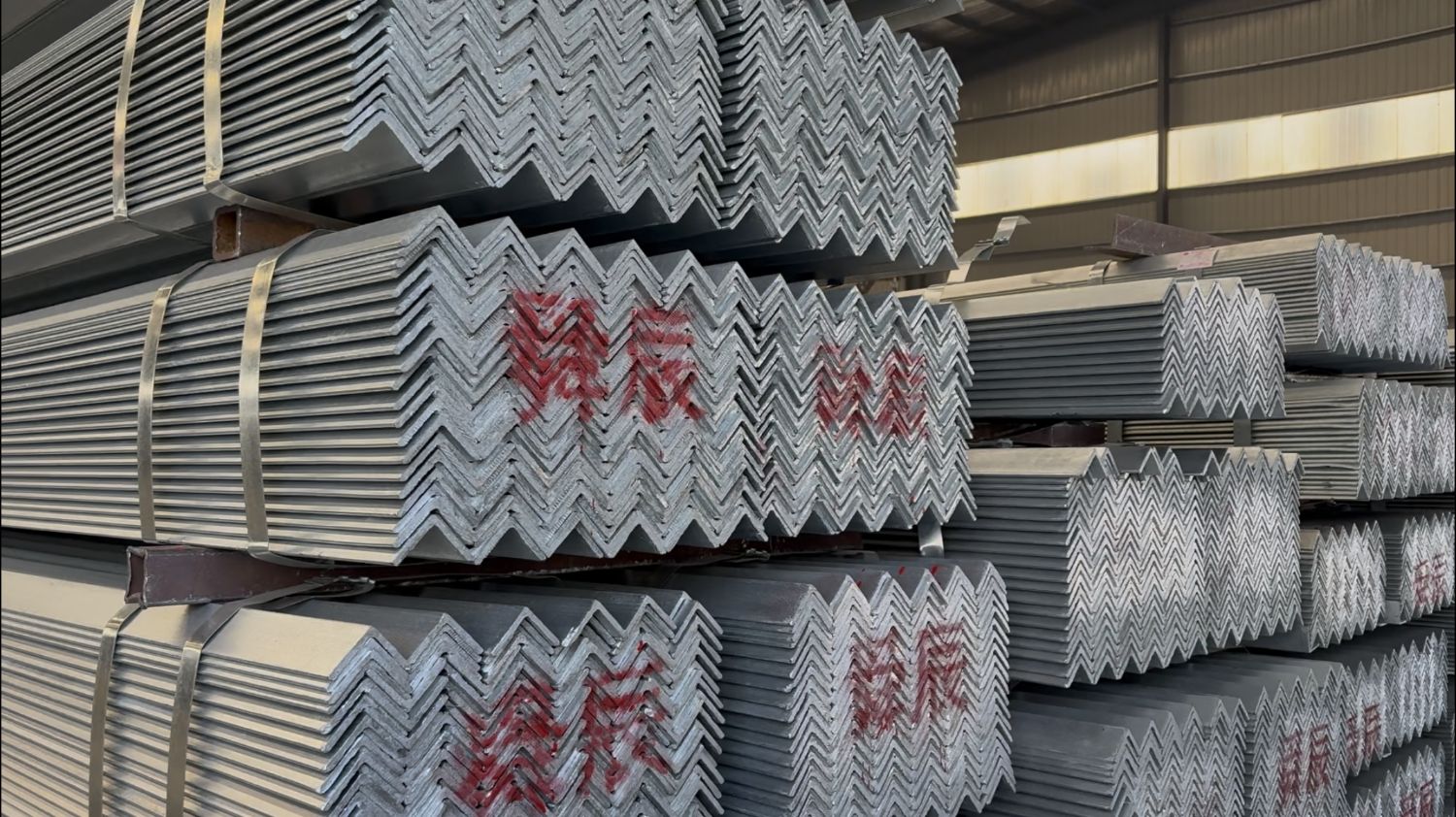 Top China Hot-Dip Galvanized Angle Steel Manufacturers for Reliable Supply